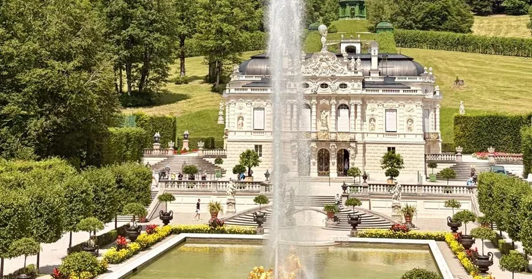 Munich: Linderhof, Alpine Coaster, Ettal, Oberammergau & Eibsee